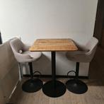 Bartafel met 2 krukken - Mangohout & Staal, Huis en Inrichting, Barkrukken, 2 krukken, Ophalen of Verzenden, In hoogte verstelbaar