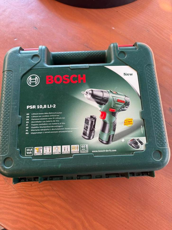 Bosch PSR 10,8 LI-2, Doe-het-zelf en Verbouw, Gereedschap | Boormachines, Zo goed als nieuw, Boor- en Schroefmachine, Ophalen of Verzenden