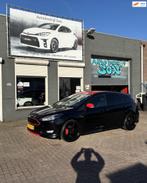 Ford Focus 1.0 ST-Line, Gebruikt, Zwart, LED verlichting, Zwart