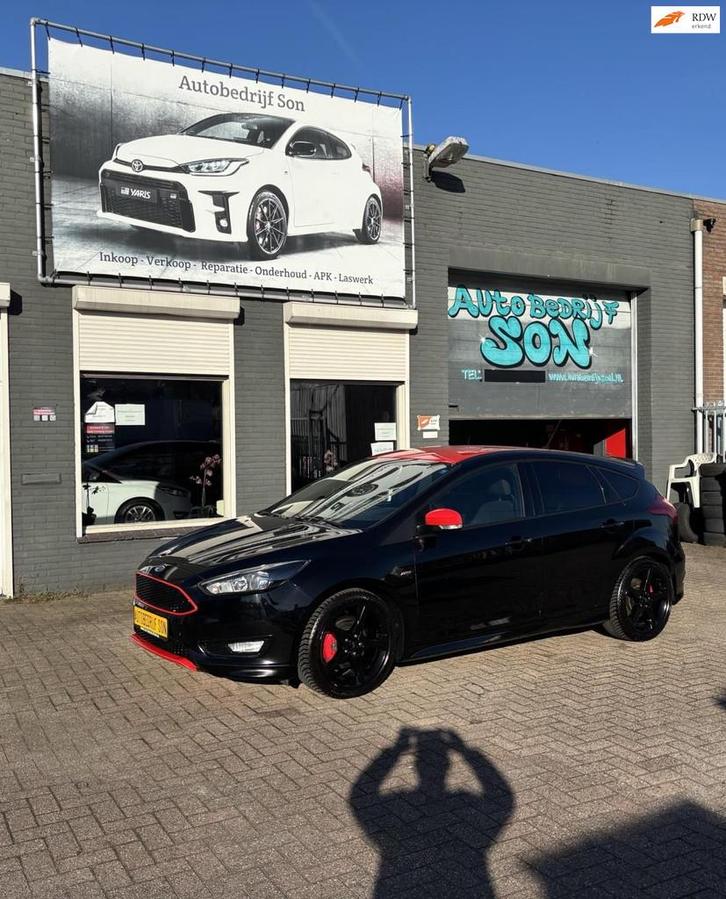 Ford Focus 1.0 ST-Line, Auto's, Ford, Bedrijf, Te koop, Focus, ABS, Airbags, Airconditioning, Bluetooth, Boordcomputer, Centrale vergrendeling