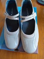 Xsensible  Bandpump., Ophalen of Verzenden, Zo goed als nieuw, Grijs, Sneakers of Gympen