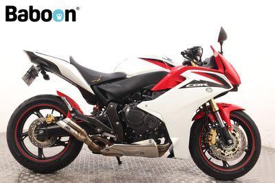 Honda CBR 600 F ABS (bj 2011), Motoren, Motoren | Schademotoren, Sport, Honda, meer dan 35 kW, ABS