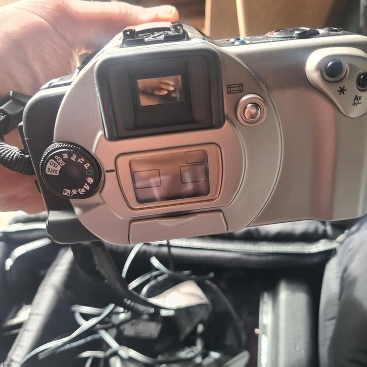 Canon EOS IX Spiegelreflexcamera met Sigma Lens, Audio, Tv en Foto, Fotocamera's Analoog, Gebruikt, Spiegelreflex, Canon, Ophalen of Verzenden