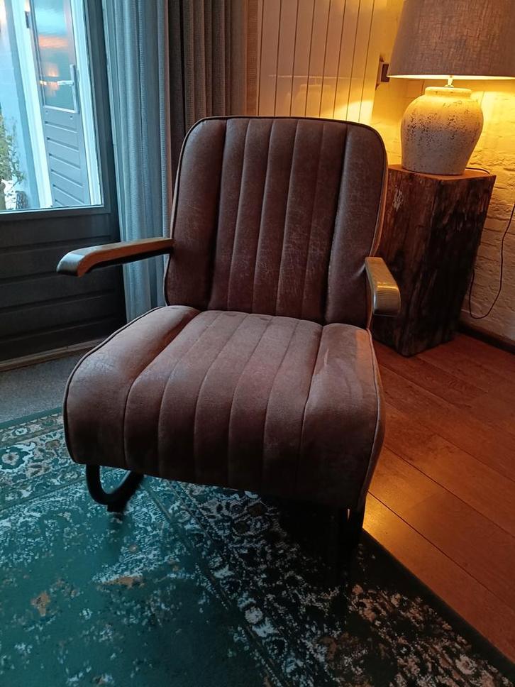 Fauteuils, Huis en Inrichting, Fauteuils, Zo goed als nieuw, Hout, Metaal, 50 tot 75 cm, Minder dan 75 cm, Ophalen of Verzenden