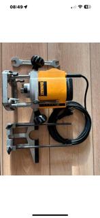 Bovenfrees De Walt DW614, Doe-het-zelf en Verbouw, Gereedschap | Freesmachines, Ophalen of Verzenden, Zo goed als nieuw, Elektrisch