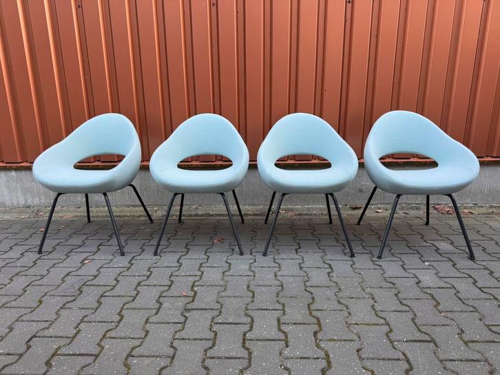 Artifort Shark stoelen (4x) - Rene Holten, Huis en Inrichting, Stoelen, Nieuw, Vijf, Zes of meer stoelen, Hout, Kunststof, Metaal