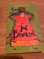 Juf Braaksel en de magische ring - Carry Slee, Ophalen of Verzenden, Gelezen, Fictie algemeen