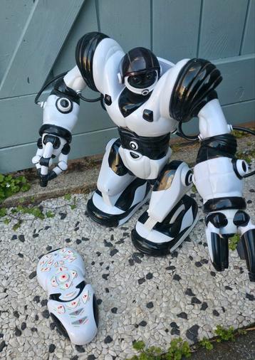 Robosapien V1, Interactieve robot. Zeldzaam, Werkt Perfect beschikbaar voor biedingen