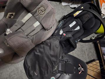 Cybex Autostoelen Set - Cloud & Zirona + Base + voetenzak beschikbaar voor biedingen