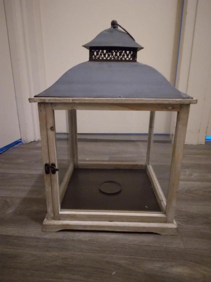 Mooie grote landelijke stijl lantaarn, Huis en Inrichting, Woonaccessoires | Kandelaars en Kaarsen, Zo goed als nieuw, Kandelaar