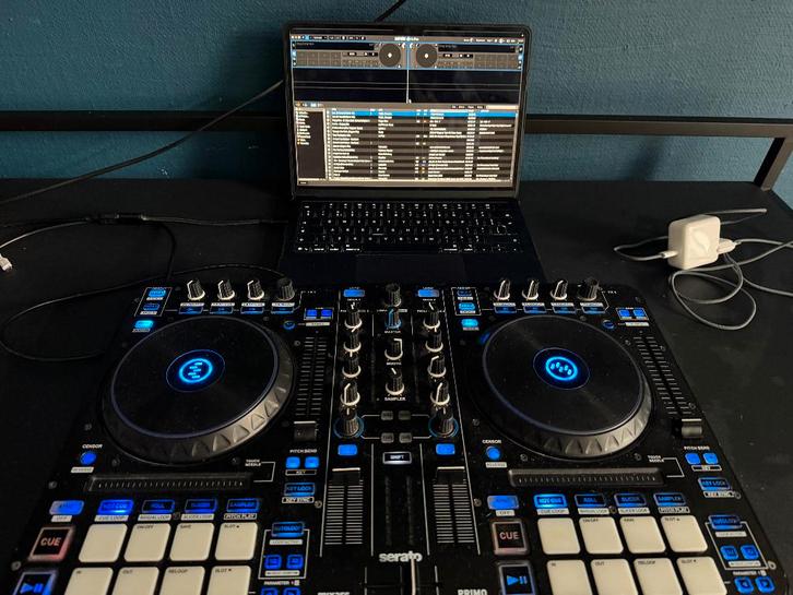 Serato DJ controller, Muziek en Instrumenten, Dj-sets en Draaitafels, Gebruikt, Draaitafel, Overige merken, Ophalen of Verzenden