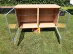 Te koop mooie wandvitrine / hangvitrine, Ophalen, Met deur(en), 100 tot 150 cm, Zo goed als nieuw