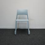Vitra Tip Ton Chair Design Stoelen | Schommel IJsblauw, Huis en Inrichting, Stoelen, Kunststof, Gebruikt, -, -