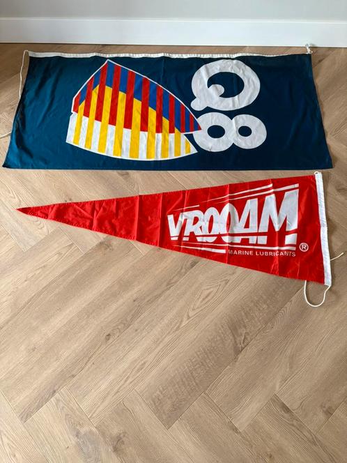 Diveserse garage vlaggen, vaantjes Esso, Fina,q8 en meer, Diversen, Vlaggen en Wimpels, Zo goed als nieuw, Verzenden