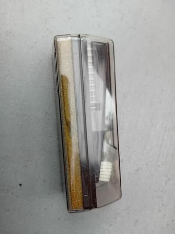 Platenborstel voor pick-up platenspeler en speelplaten.  beschikbaar voor biedingen