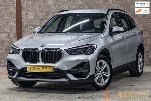 BMW X1 XDrive25e Executive|Trekhaak|LED|Dealer ond|Garantie, Auto's, BMW, Bedrijf, Te koop, X1, 4x4, ABS, Adaptive Cruise Control