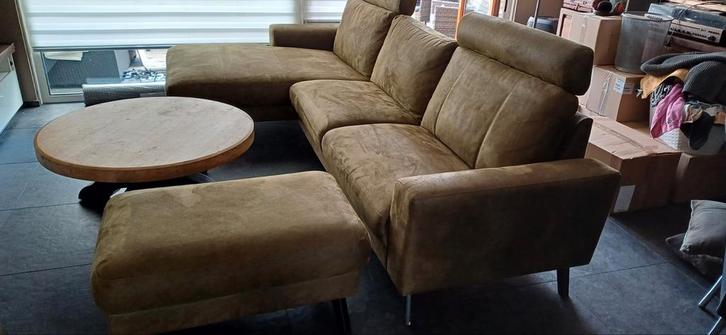 Bank met lounge deel olijf groen, Huis en Inrichting, Banken | Complete zithoeken, Zo goed als nieuw, Ophalen