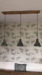 Hanglamp, met drie elementen , betonlook en hout, Ophalen of Verzenden, Zo goed als nieuw, Hout