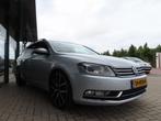 Volkswagen PASSAT 2.0 TSI Highline DSG Leder Navi 19 Inch 2x, Auto's, Volkswagen, Euro 5, Gebruikt, 4 cilinders, 1984 cc
