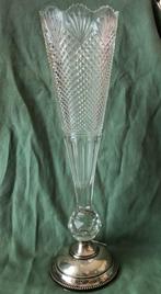 Kristallen vaas met zilveren voet ruit waaier slijpsel, Antiek en Kunst, Antiek | Glas en Kristal, Ophalen of Verzenden