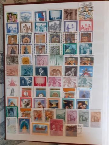 Partijtje zegels van het Vaticaan beschikbaar voor biedingen