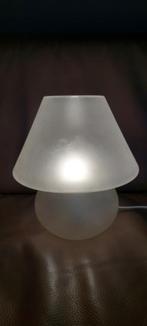 Vintage mushroom frosted glas lamp, Huis en Inrichting, Lampen | Tafellampen, Ophalen of Verzenden, Gebruikt, Glas, Minder dan 50 cm