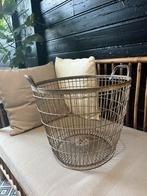 Brocante aardappelmand, Ophalen