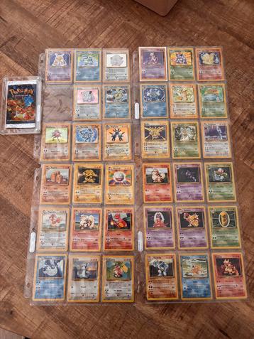 Complete Pokémon Base Set NM znd charizard Base Set Booster beschikbaar voor biedingen