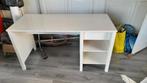 Mooi stevig bureau.  Breed 140, Diep 60, Hoog 75, Ophalen, Gebruikt
