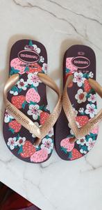 Havaianas ZGAN slippers, Meisje, Overige typen, Ophalen of Verzenden, Zo goed als nieuw