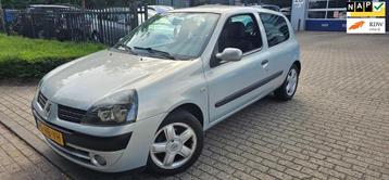 Renault Clio 1.4-16V Privilège beschikbaar voor biedingen