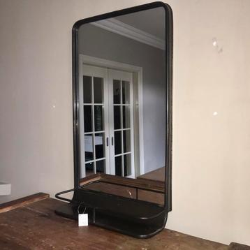 NIEUWE spiegel met plankje, 47x79, metaal, industrieel beschikbaar voor biedingen