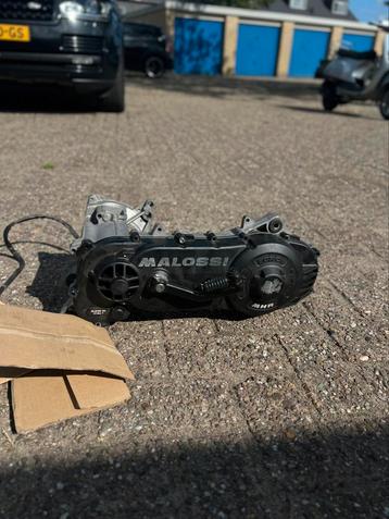 Piaggo carters stage 2 + mhr carterkap beschikbaar voor biedingen