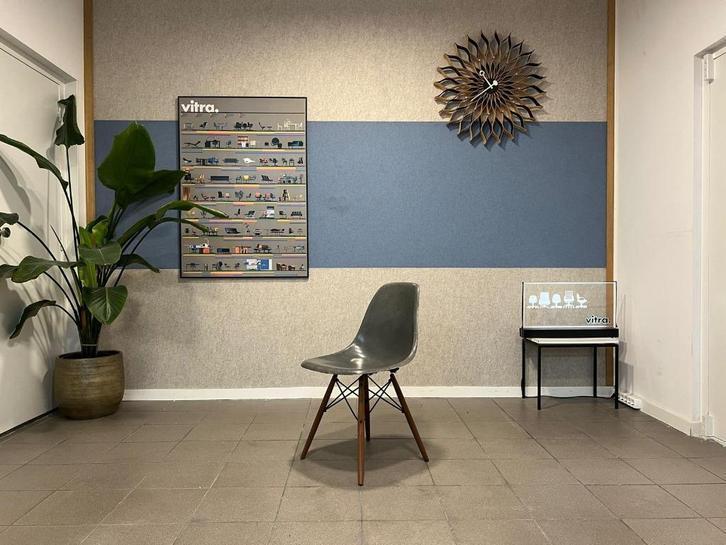 Herman Miller | Eames | DSW | Elephant Hide Grey | 1x, Huis en Inrichting, Stoelen, Gebruikt, Eén, Hout, Kunststof, Grijs, Ophalen of Verzenden