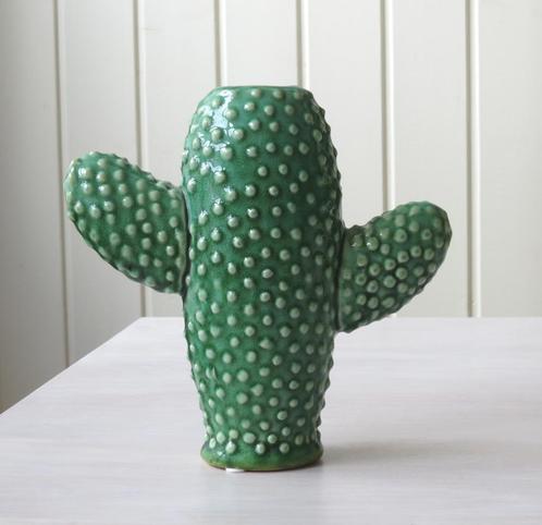 Vaas, cactusmodel, Serax, 18,5 cm., Huis en Inrichting, Woonaccessoires | Vazen, Zo goed als nieuw, Groen, Minder dan 50 cm, Aardewerk of Porselein