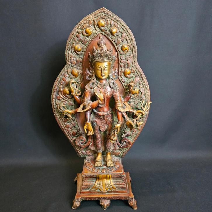 Bronzen Avalokiteshvara, Huis en Inrichting, Woonaccessoires | Boeddhabeelden, Nieuw, Ophalen