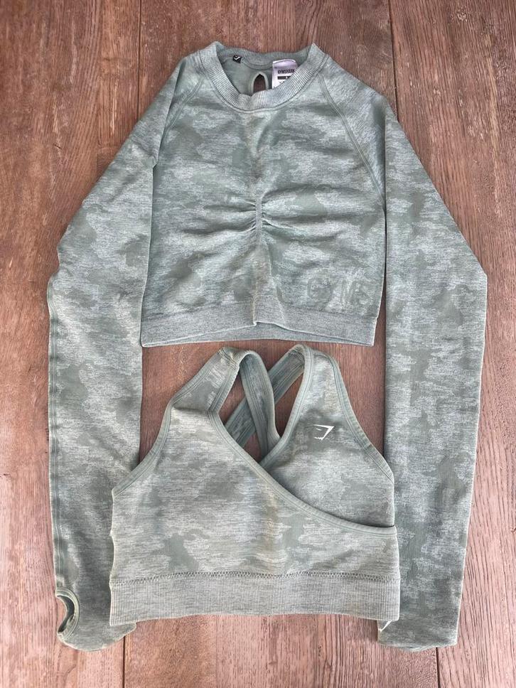 Gymshark Set: Camo Sporttop & BH - Maat S, Kleding | Dames, Sportkleding, Zo goed als nieuw, Fitness of Aerobics, Maat 36 (S)