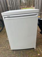 Gebruikte koelkast - ideaal voor bar of schuur, Ophalen, Minder dan 85 cm, 100 tot 150 liter, 45 tot 60 cm