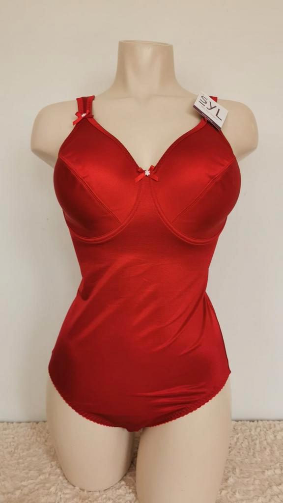 Nieuw syl body 85d 85f 90f of 95f, Kleding | Dames, Ondergoed en Lingerie, Ophalen of Verzenden