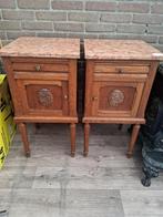 antiek eikenset nachtkastjes met rood marmer blad 350,00, Minder dan 45 cm, Ophalen of Verzenden, Zo goed als nieuw, 70 cm of meer