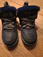 Ugg lowmwl, Ophalen of Verzenden, Zo goed als nieuw, Pantoffels of Sloffen