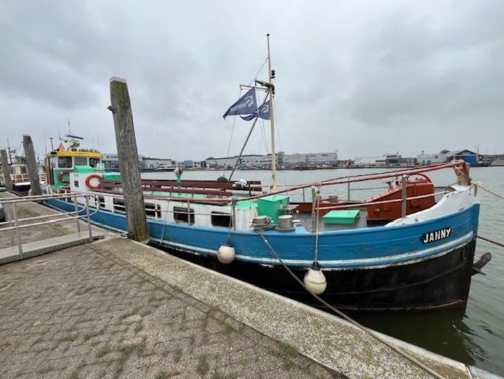 Steilsteven, passagiersschip SI 60 pax, Watersport en Boten, Motorboten en Motorjachten, Gebruikt, Staal, 12 meter of meer, Diesel