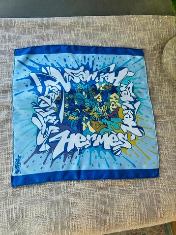 Hermès zijde bandana sjaal 42x42 cm beschikbaar voor biedingen