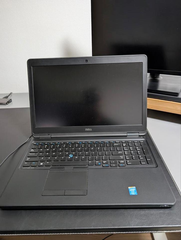 Dell Latitude E5550 - i5, 16GB RAM, 256GB SSD, Computers en Software, Windows Laptops, Gebruikt, 15 inch, SSD, 2 tot 3 Ghz, 16 GB