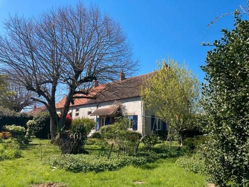 Vakantiehuis te koop, Vakantie, Vakantiehuizen | Frankrijk, Ardèche of Auvergne, Overige typen, Landelijk, In bergen of heuvels
