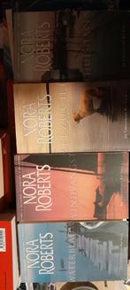 Nora Roberts, De Chesapeake Bay Sage beroemde Trilogieen., Ophalen of Verzenden, Zo goed als nieuw, Nora Roberts