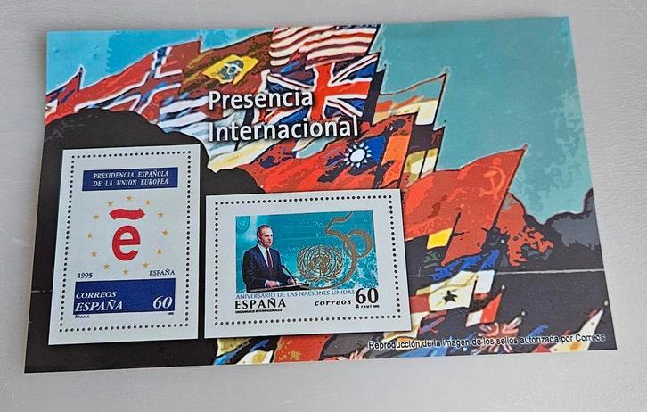 Spaanse postzegels, Verzamelen, Overige Verzamelen, Zo goed als nieuw, Ophalen of Verzenden