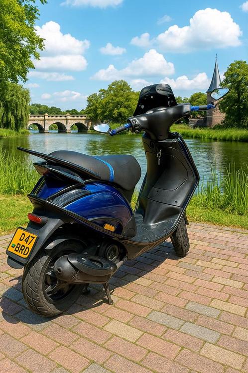 PIAGGIO ZIP 2000 4takt Brom, Fietsen en Brommers, Scooters | Piaggio, Zo goed als nieuw, Zip, Maximaal 45 km/u, Benzine, Ophalen