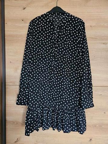 Polkadot zwarte jurk maat 42 beschikbaar voor biedingen