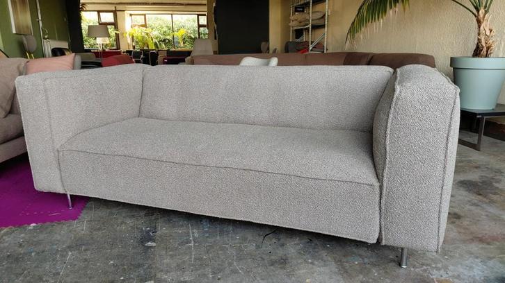 Gelderland 6400 | 2,5 zits | Refurbished | Beige bouclé, Huis en Inrichting, Banken | Bankstellen, Zo goed als nieuw, Rechte bank